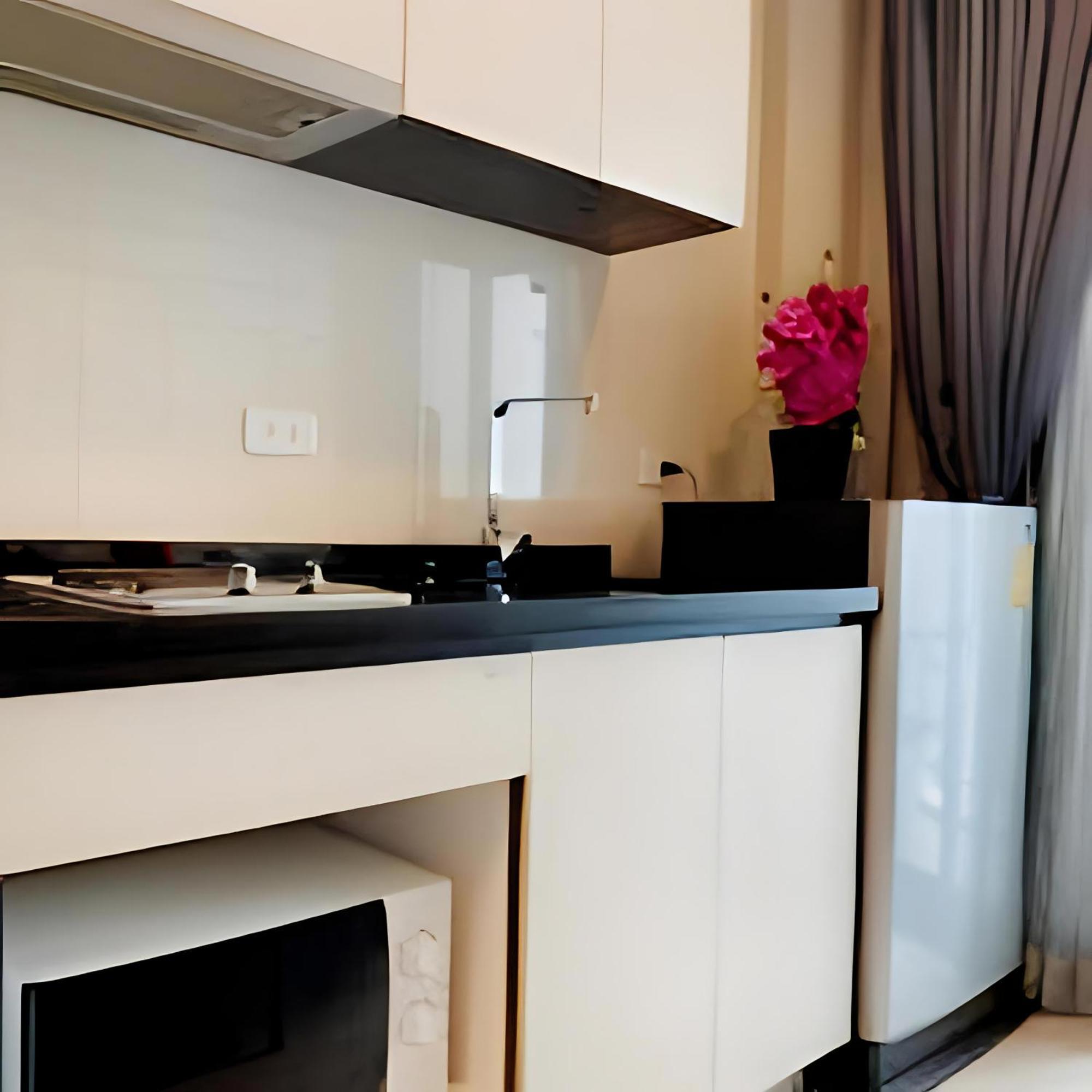 The Base Apartments At Central パッタヤー エクステリア 写真