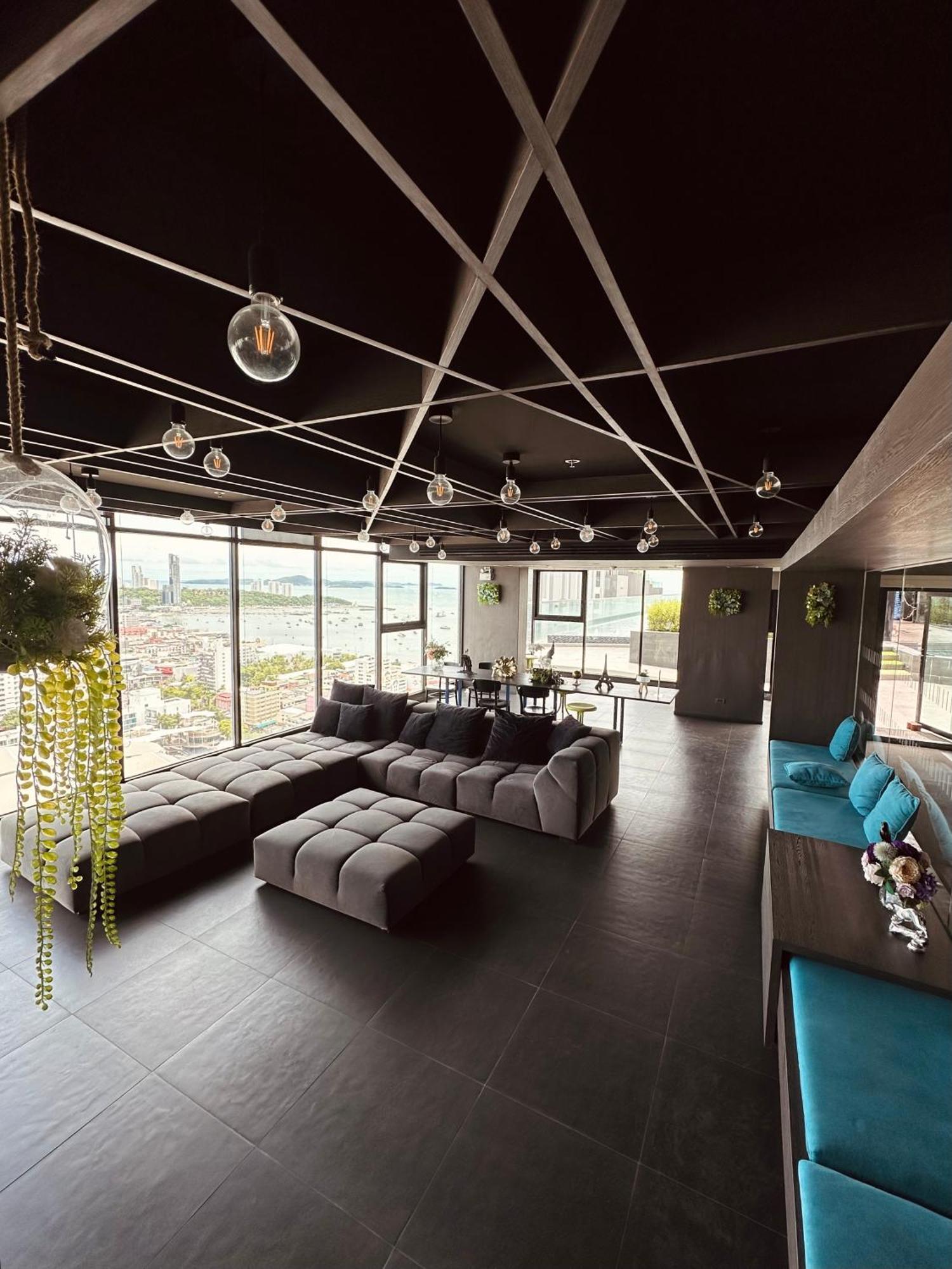 The Base Apartments At Central パッタヤー エクステリア 写真